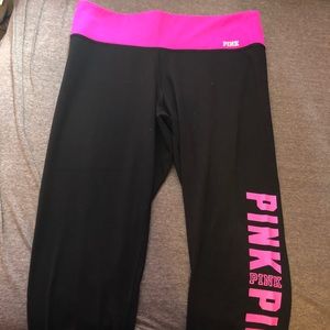 PINK Ultimate cropped leggings